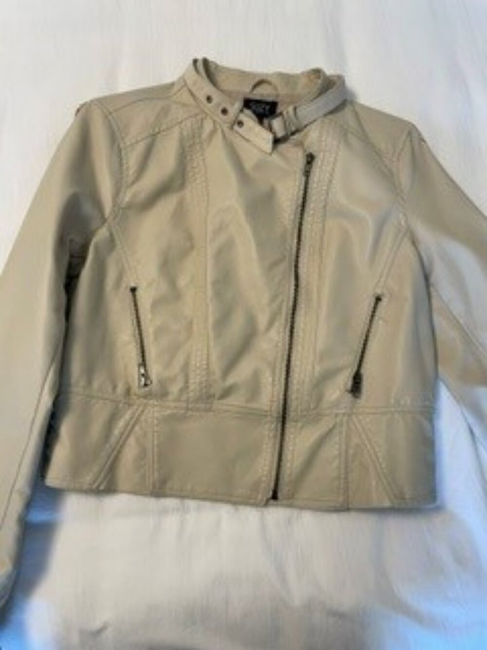NEW- Suzy faux leather jacket